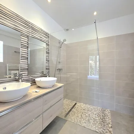 Villa With Pool Near Porto-vecchio Beaches
