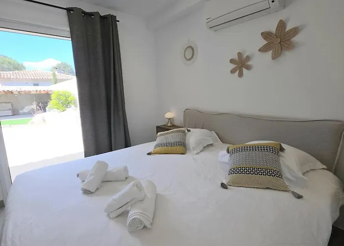 Villa Avec Piscine Proche Palombaggia